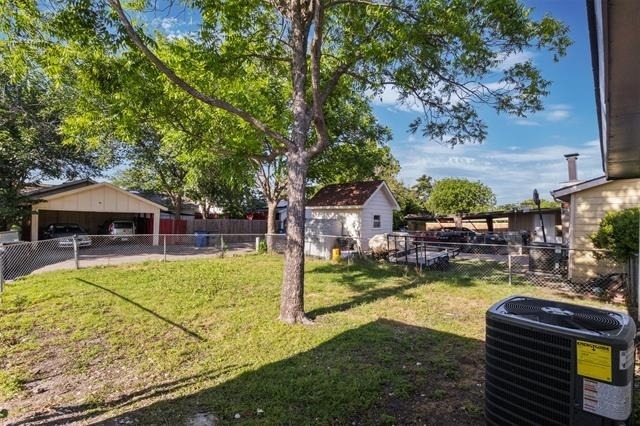 913 Roaming Road Drive - Photo 8