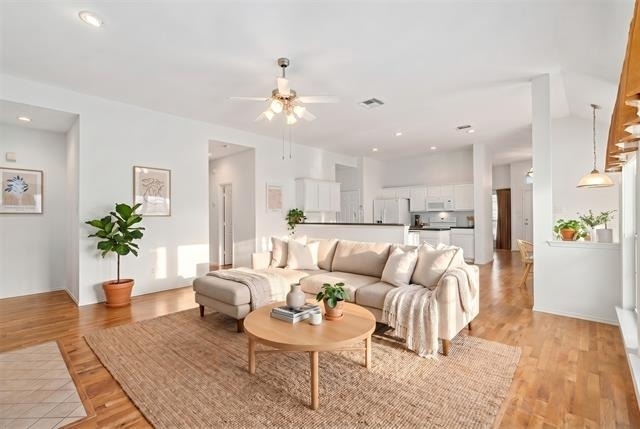 9844 Meadow Rue Drive - Photo 4