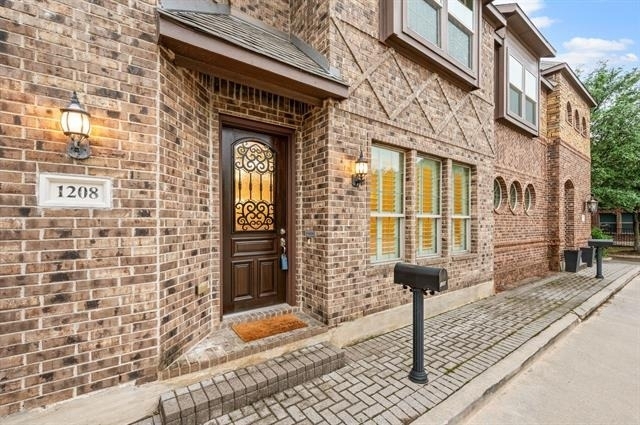 1208 Prescott Street - Photo 3