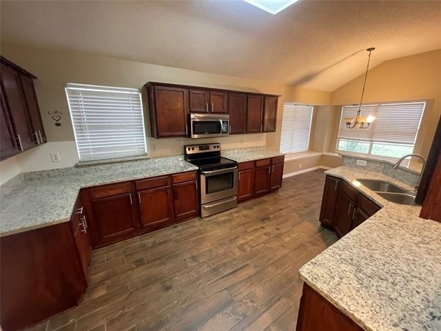 3004 Norwich Lane - Photo 3