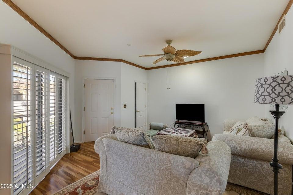 9151 W Greenway Road - Photo 3