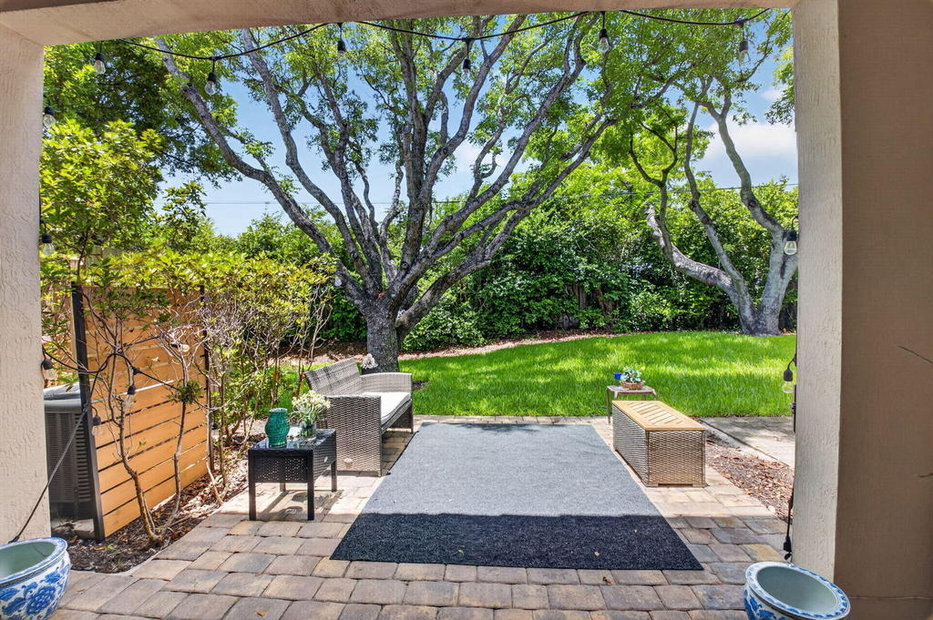 2626 Webb Avenue - Photo 20
