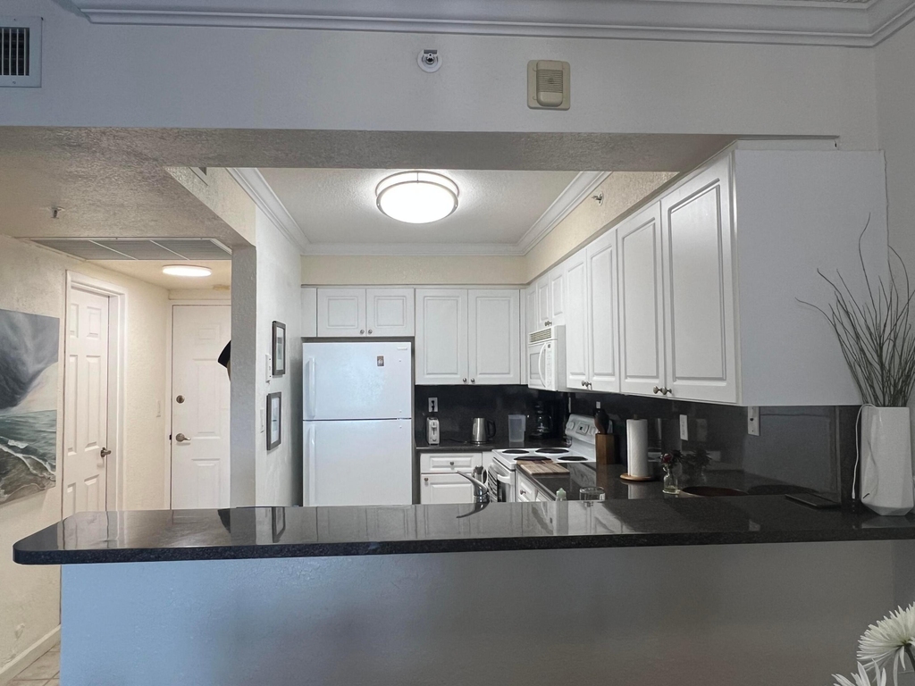 2501 S Ocean Drive - Photo 0