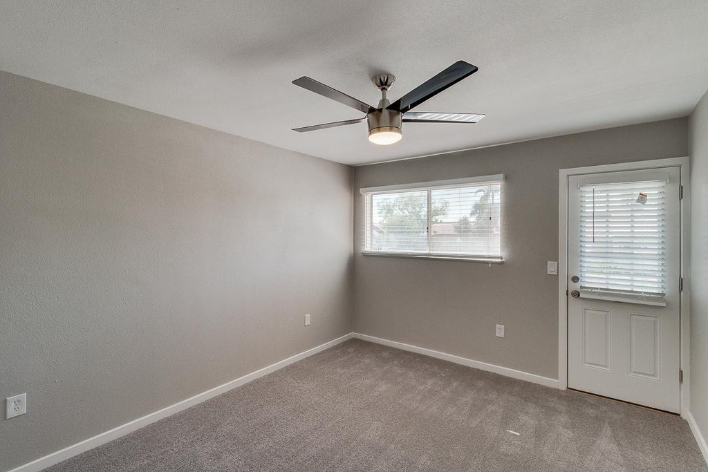 1645 W Baseline - Photo 5