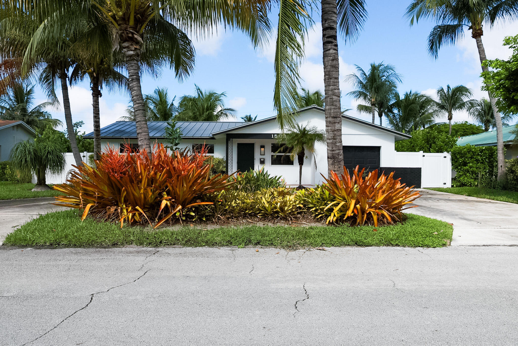 1502 Nw 4th Avenue - Photo 0