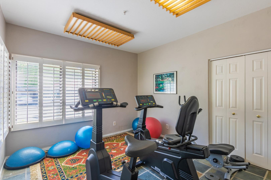 6885 E Cochise Road - Photo 29
