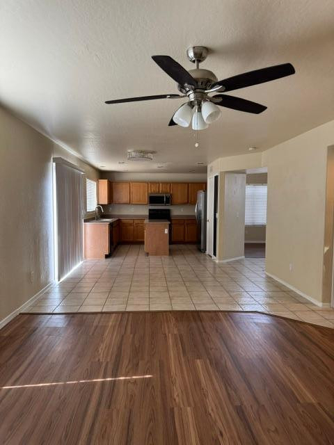 1960 S 159th Avenue - Photo 6