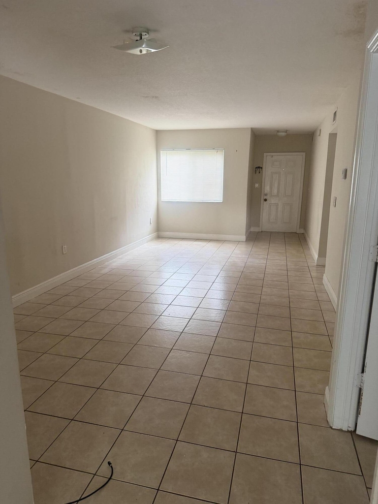 4785 Sw 62nd Avenue - Photo 21