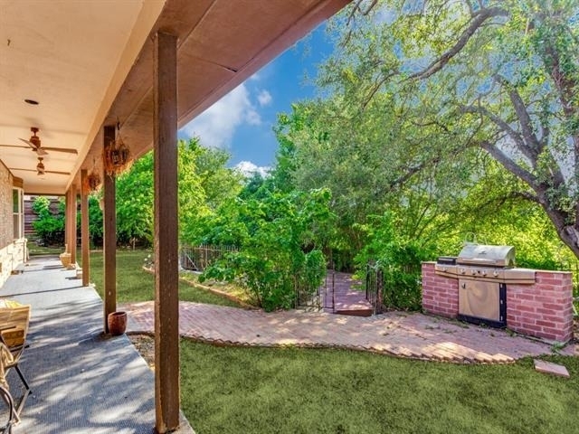 412 Oakmont Lane N - Photo 11