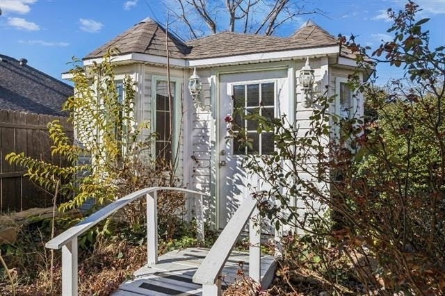 709 Bridget Way - Photo 27