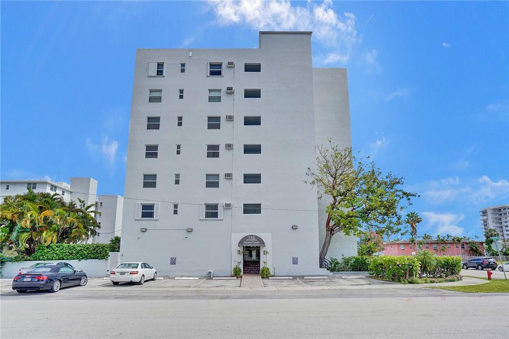 720 Orton Avenue - Photo 34