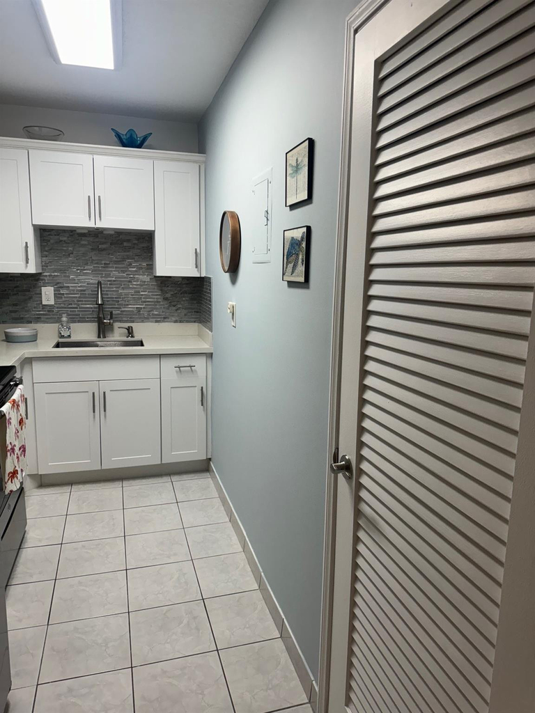 720 Orton Avenue - Photo 23