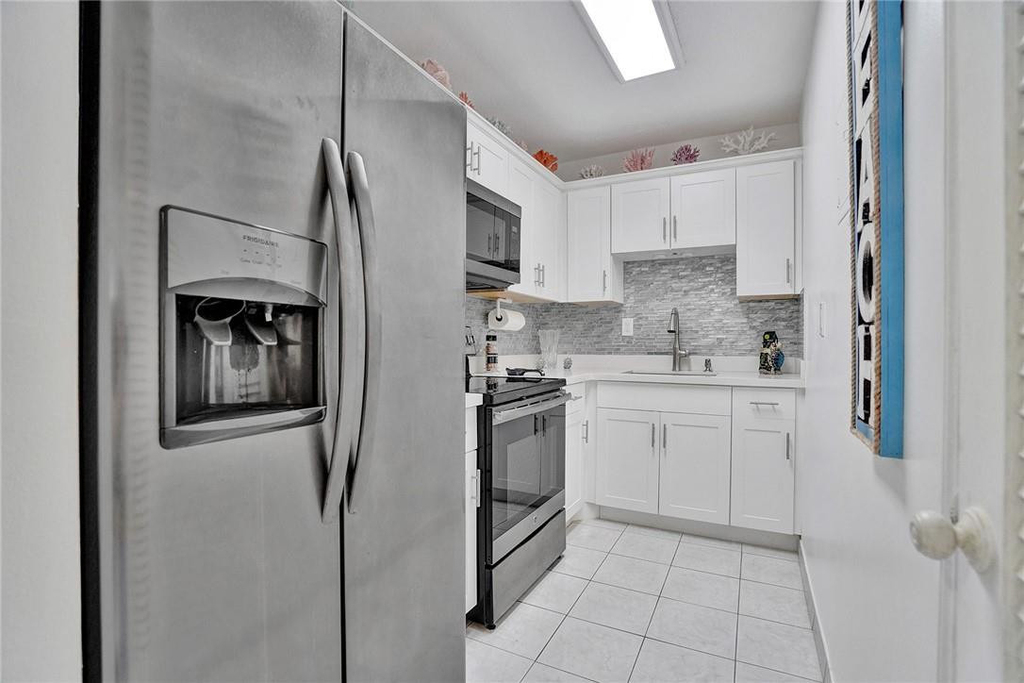 720 Orton Avenue - Photo 19