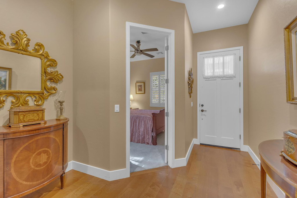 2555 S Benton - Photo 53