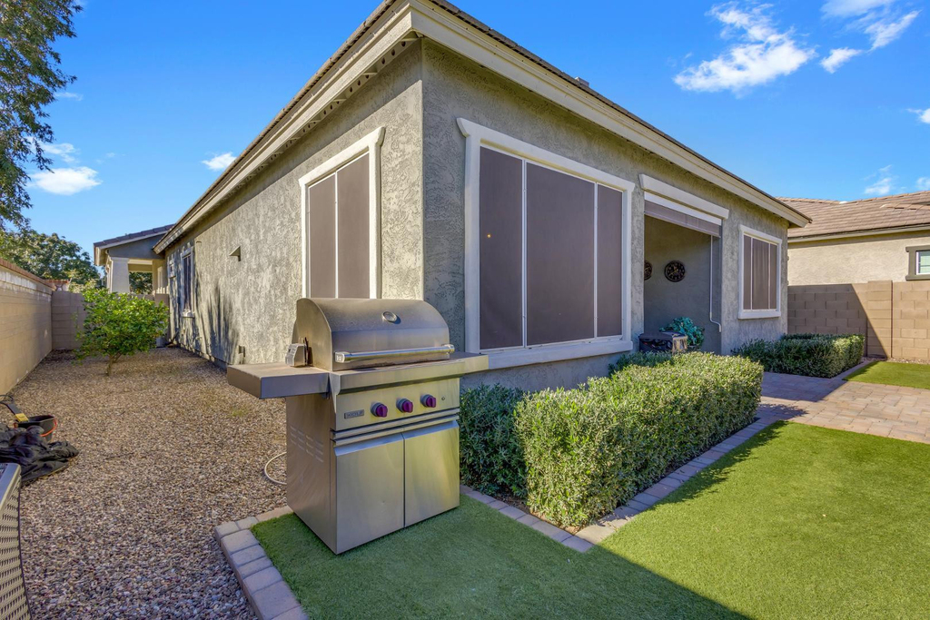 2555 S Benton - Photo 99