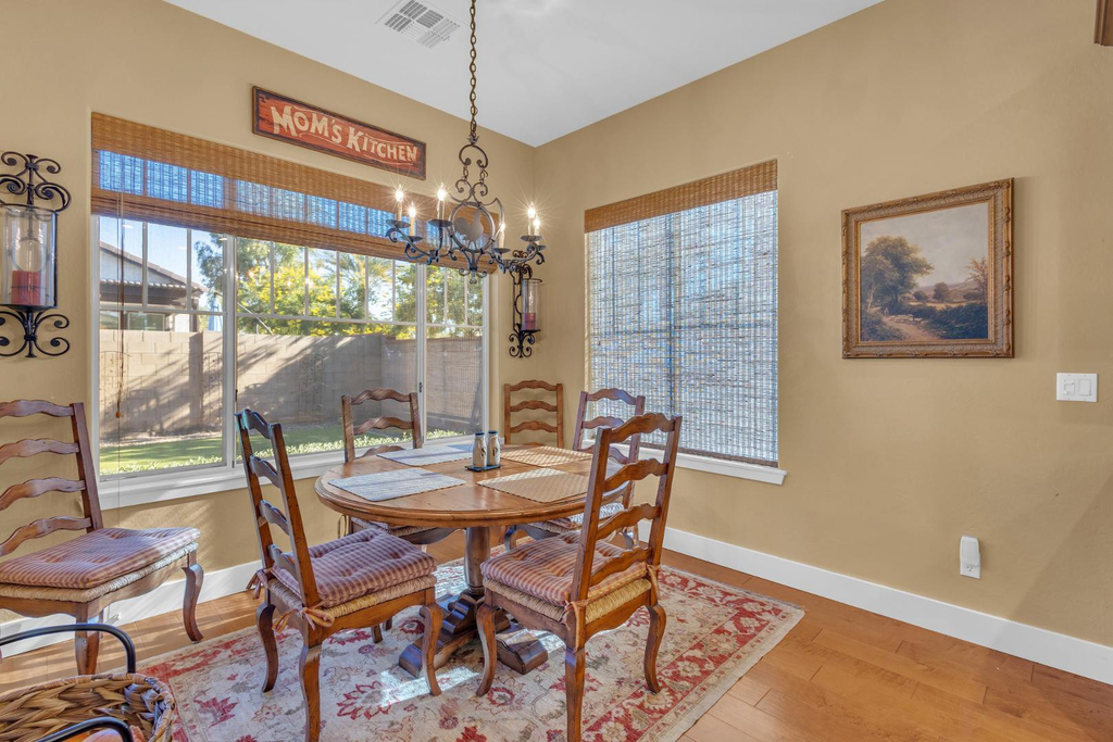 2555 S Benton - Photo 57