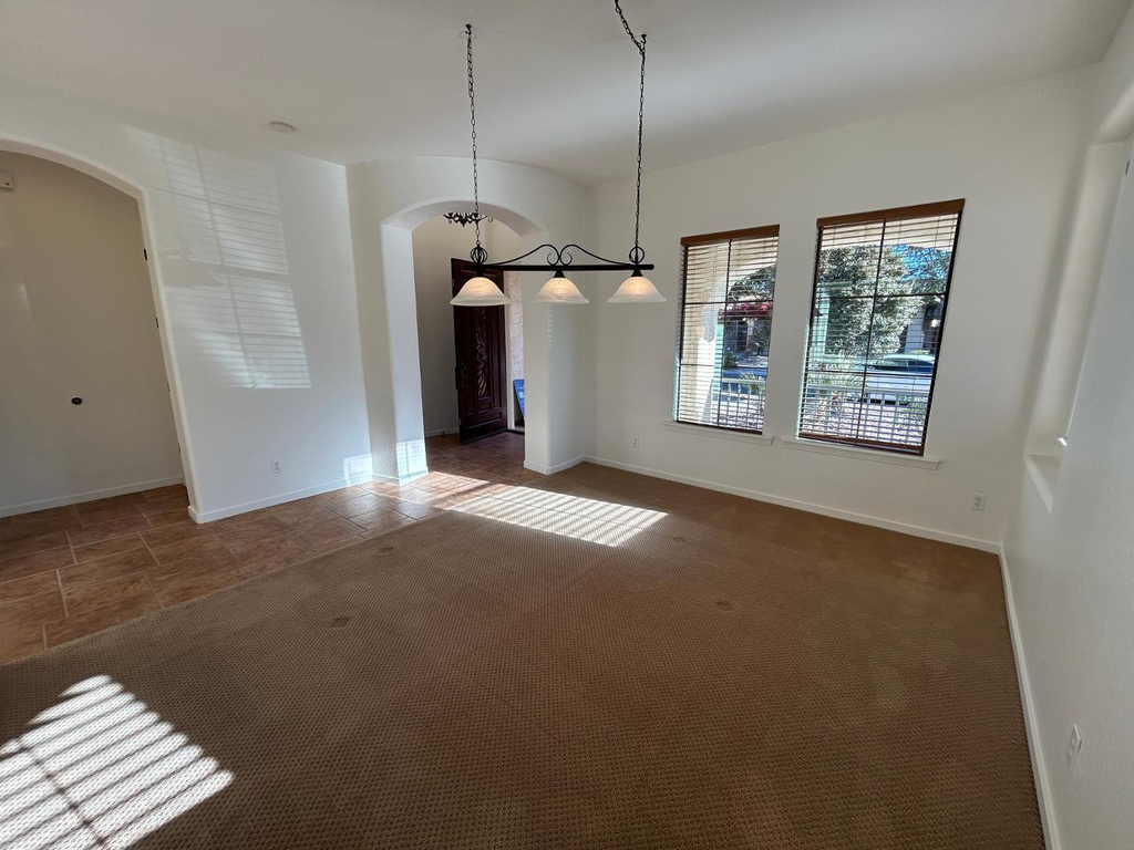 831 W Sycamore Court - Photo 33