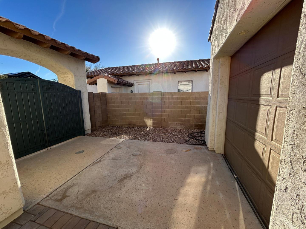 831 W Sycamore Court - Photo 36