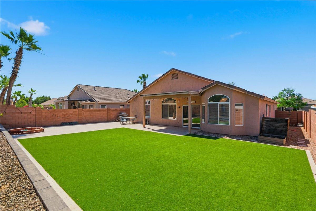 4414 E Villa Rita Drive - Photo 33