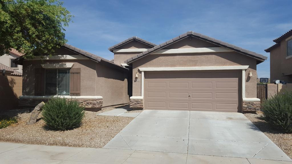 16198 W Hope Drive - Photo 0
