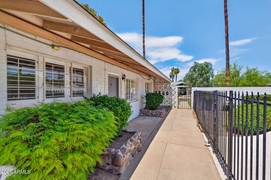 3517 E Montecito - Photo 15