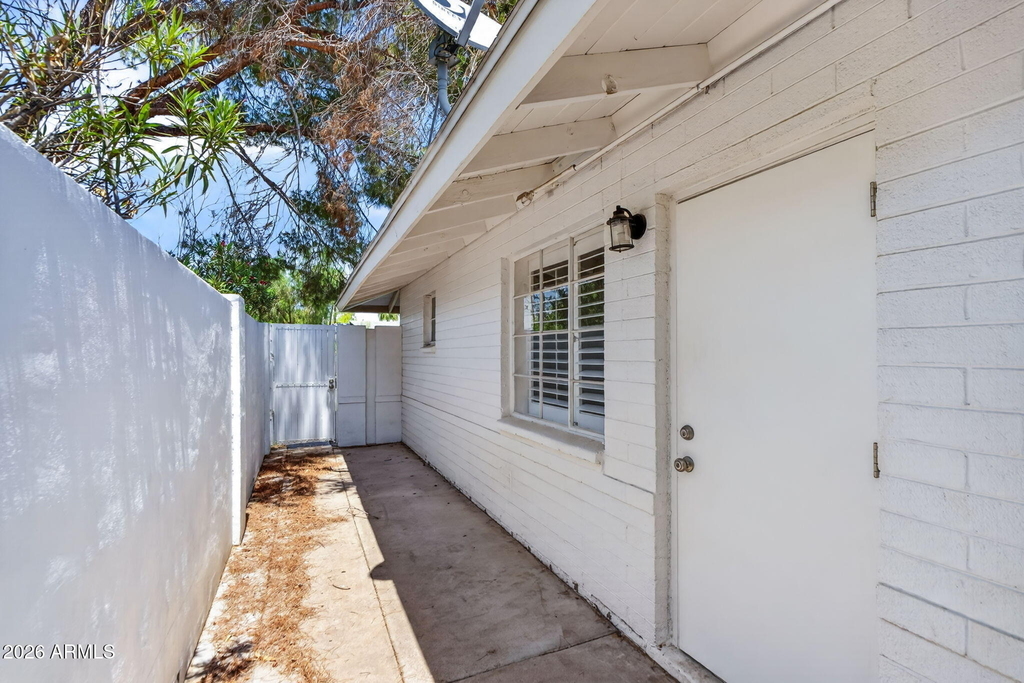 3517 E Montecito - Photo 40