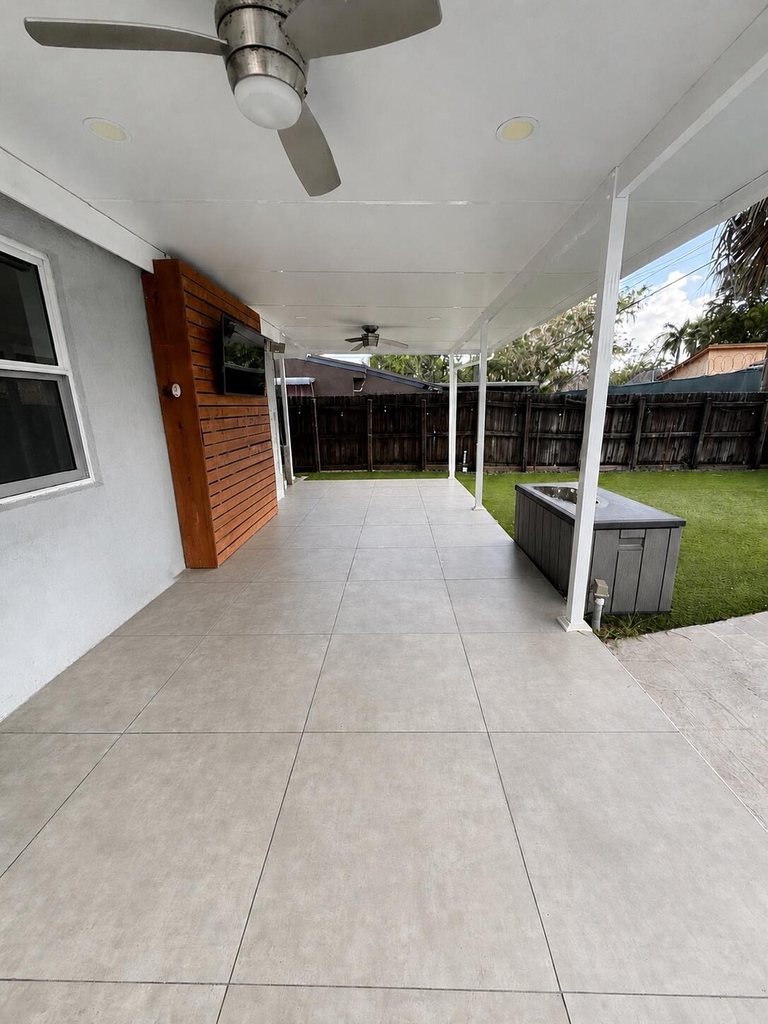 3111 N 66th Avenue - Photo 4