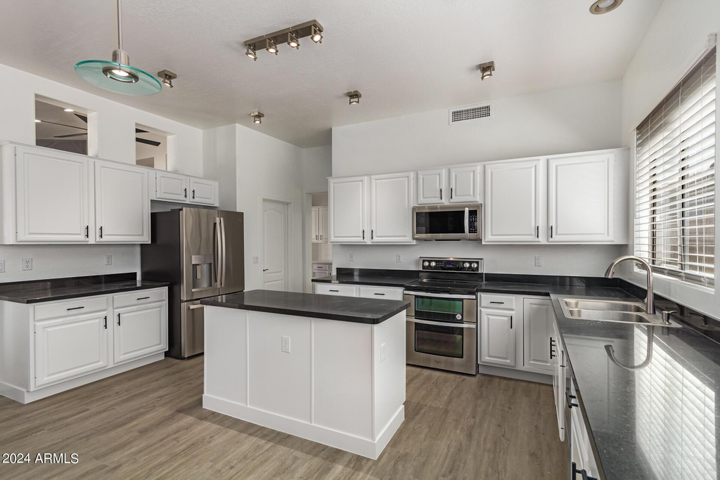 4327 E Sands Drive - Photo 12