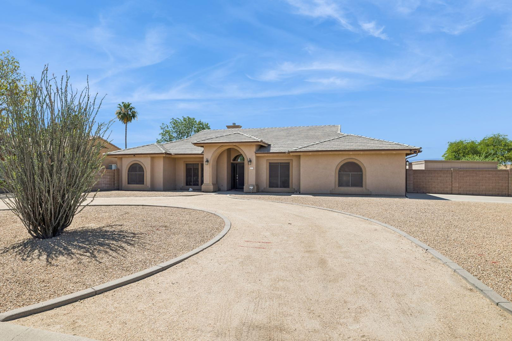 9033 W Patrick Lane - Photo 33