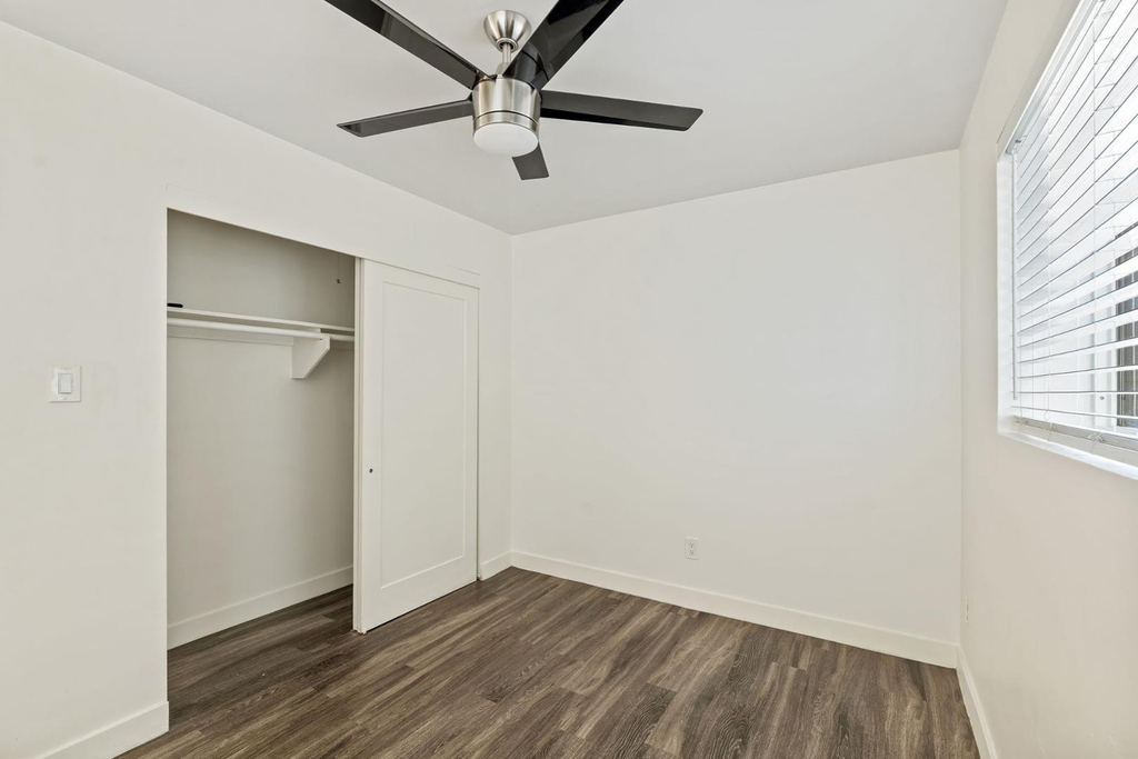 1707 N 18th - Photo 10
