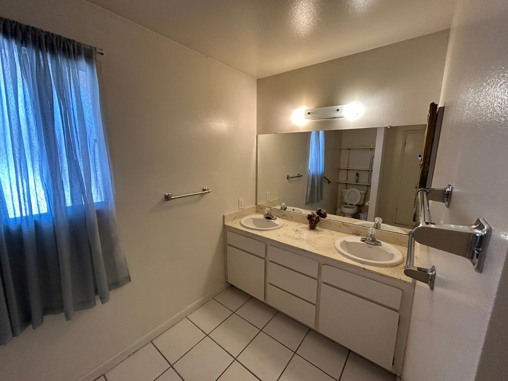 600 E Palm Street - Photo 11