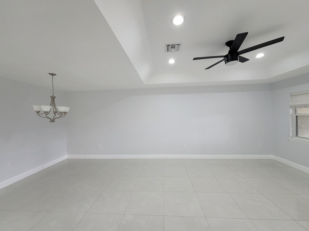 1772 N Dovetail Drive - Photo 2