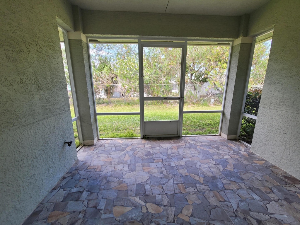 1772 N Dovetail Drive - Photo 6