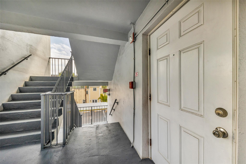 611 Ne 14th Avenue - Photo 20