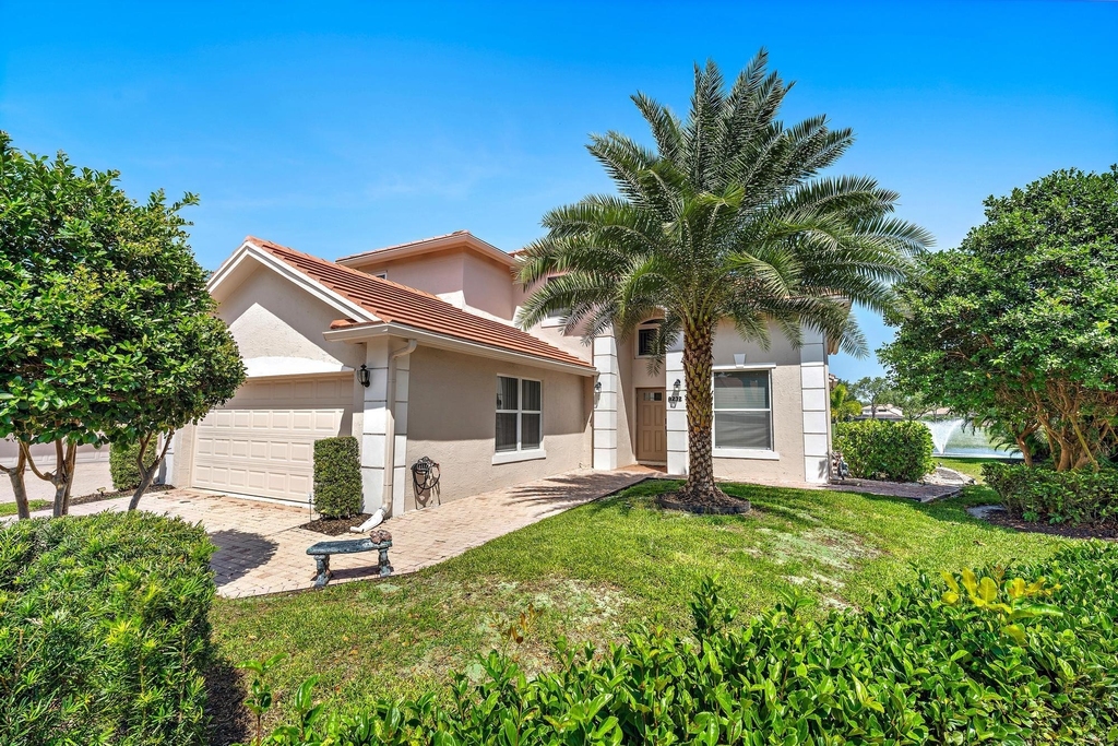 8232 Heritage Club Drive - Photo 27