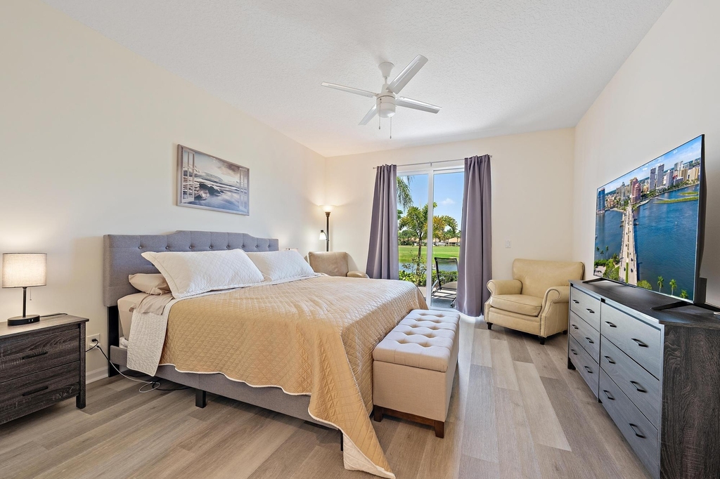 8232 Heritage Club Drive - Photo 14