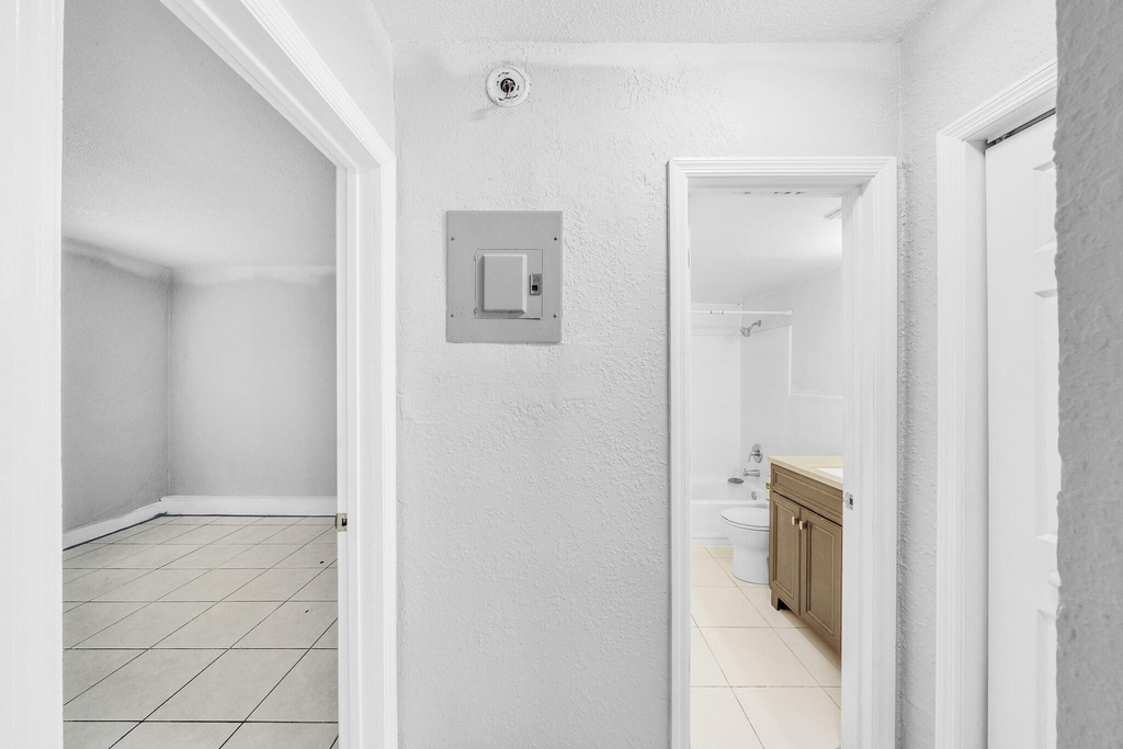 626 Sw 14th Avenue - Photo 13