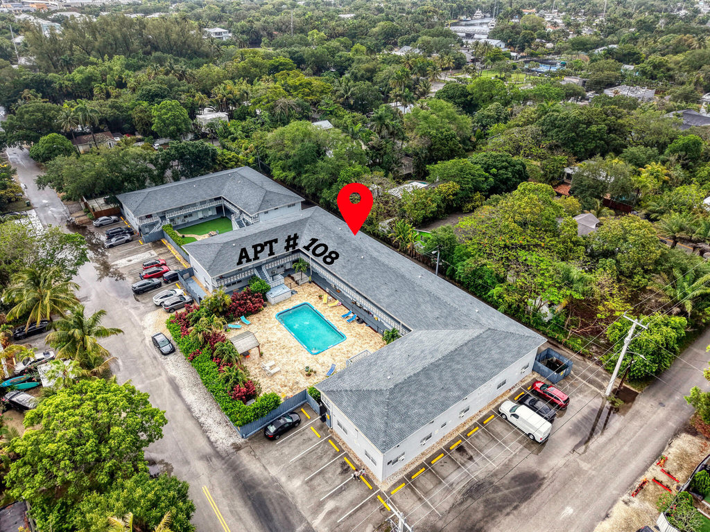 626 Sw 14th Avenue - Photo 2