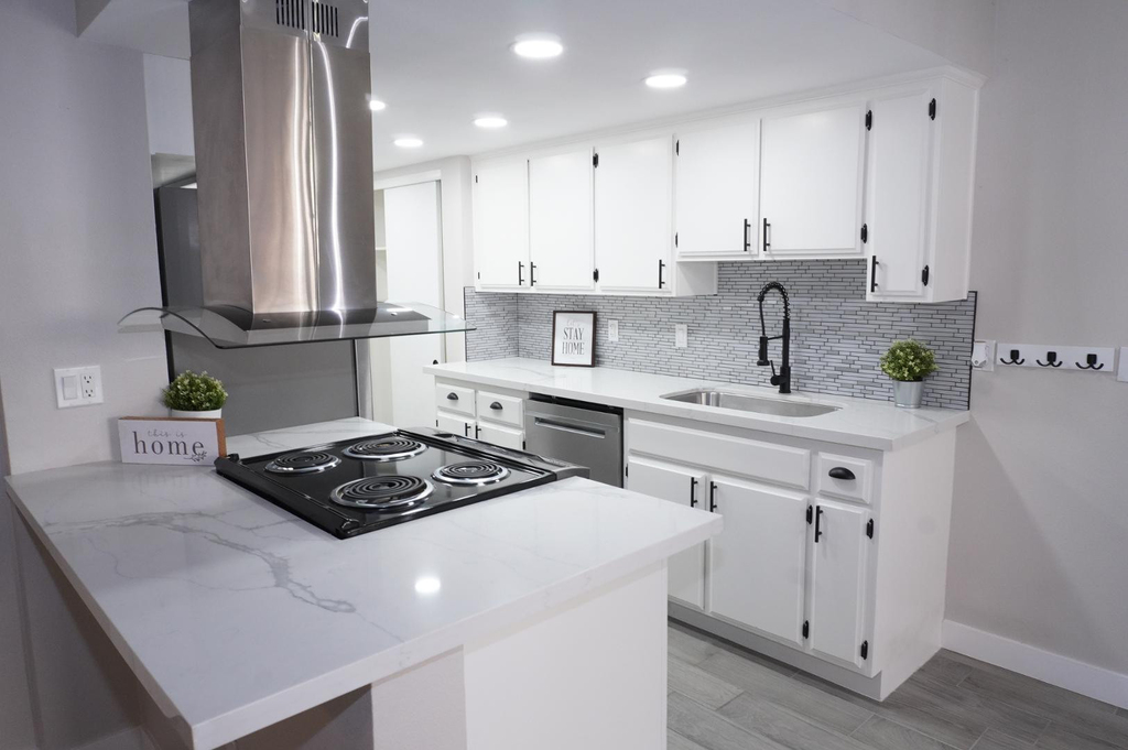 5002 E Hazel Drive - Photo 8