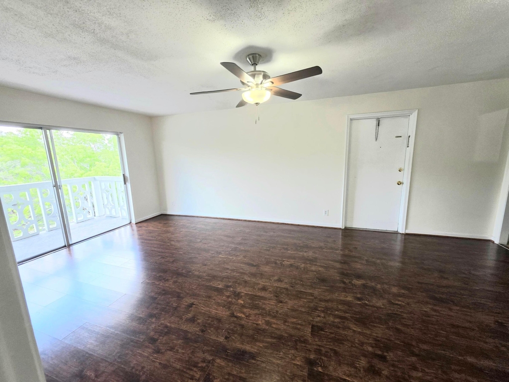 4200 Nw 3rd Court - Photo 11