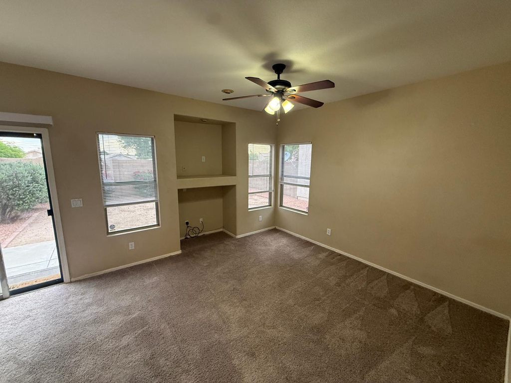 24642 N 36th Avenue - Photo 5