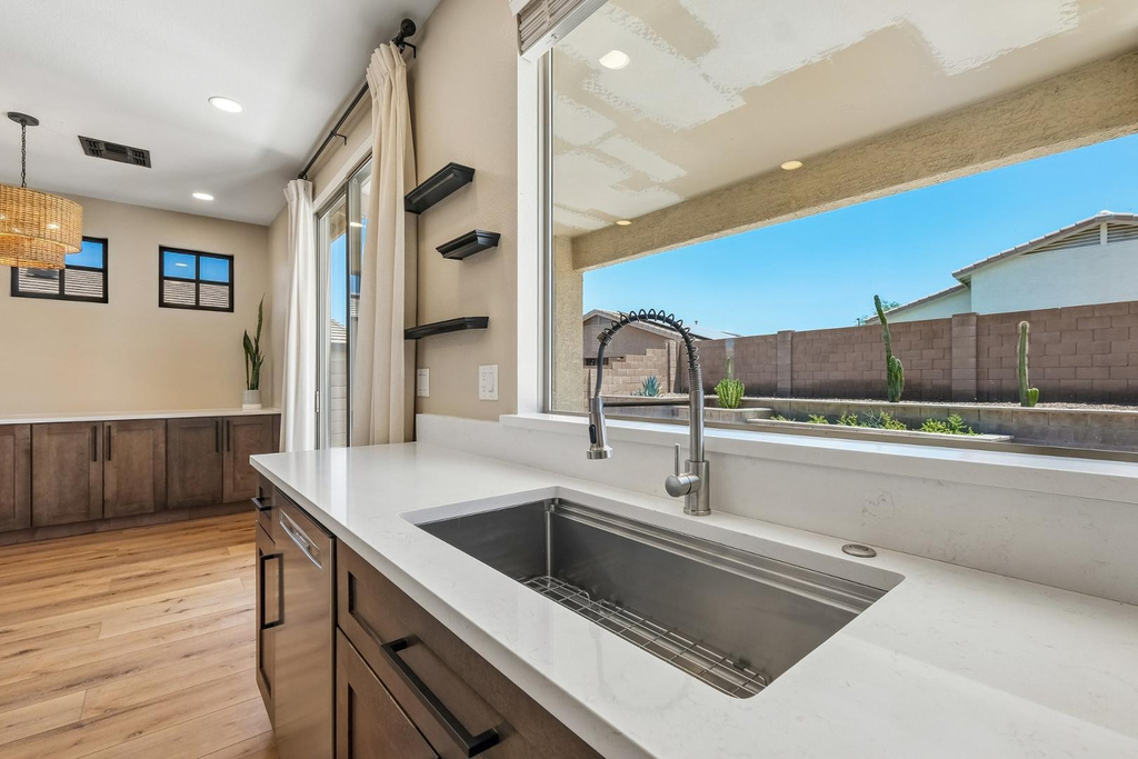 18381 W Mcneil Street - Photo 18