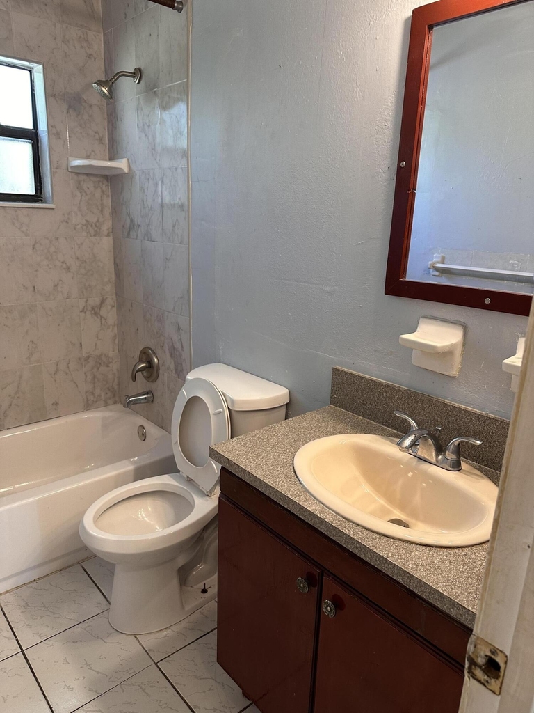 50 Nw 8th Avenue - Photo 6