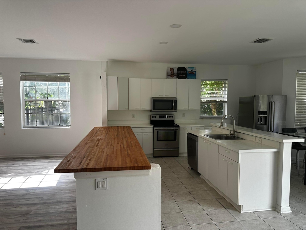 9754 Scribner Lane - Photo 3