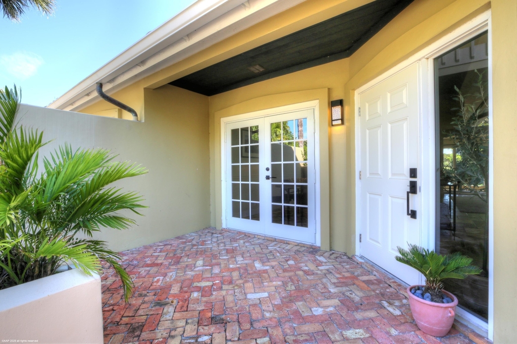 2624 Muirfield Court - Photo 1