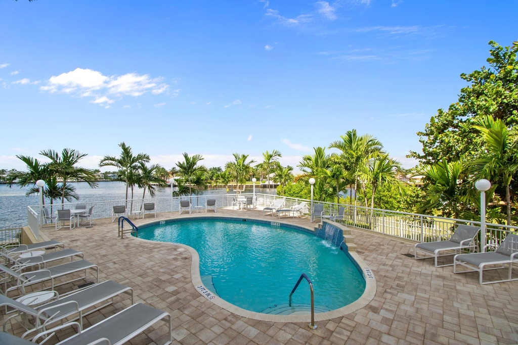 511 Bayshore Drive - Photo 18
