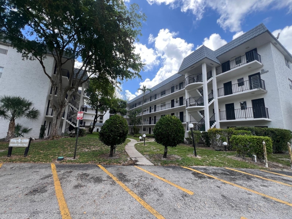 3360 Spanish Moss Terrace - Photo 14