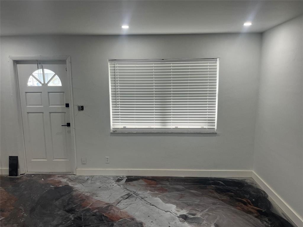 739 Ne 13th Court - Photo 8