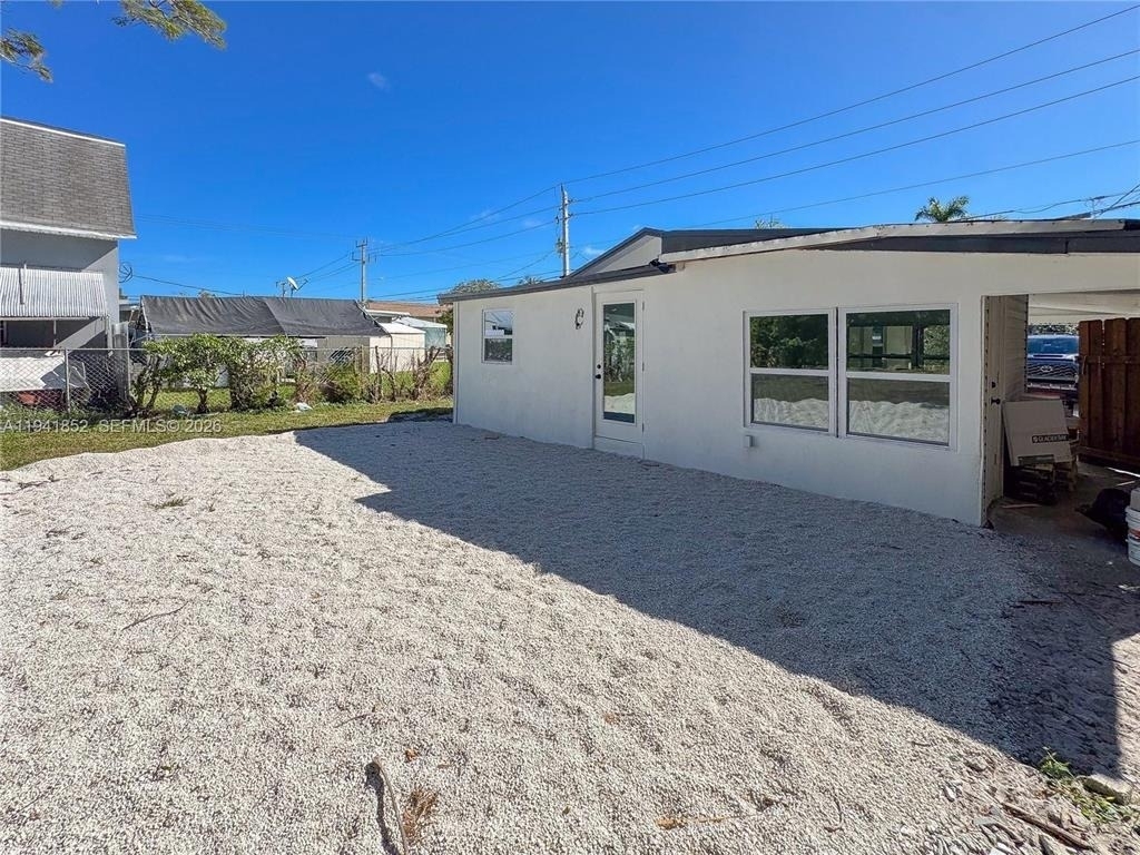 953 Ne 37th Street - Photo 7