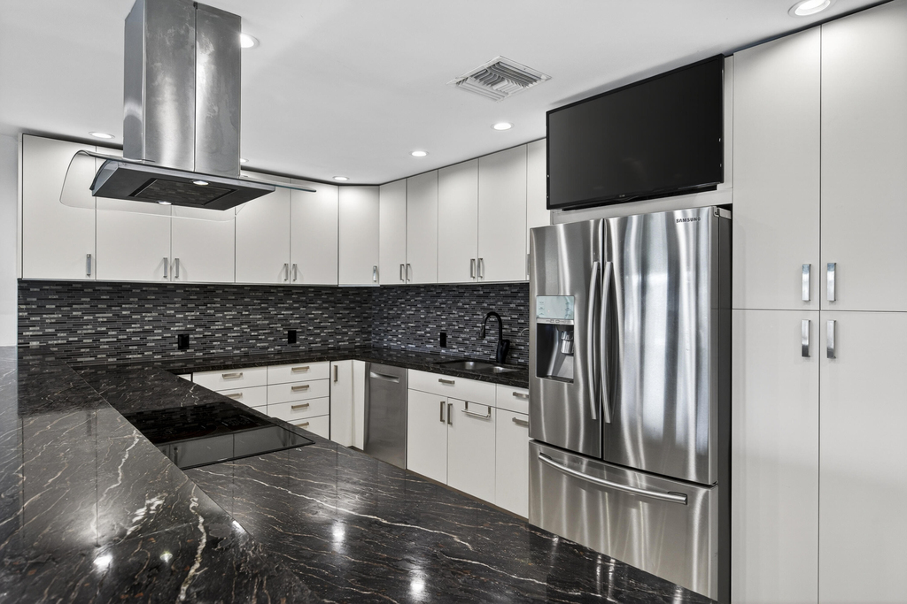 1436 Se 13th Street - Photo 31